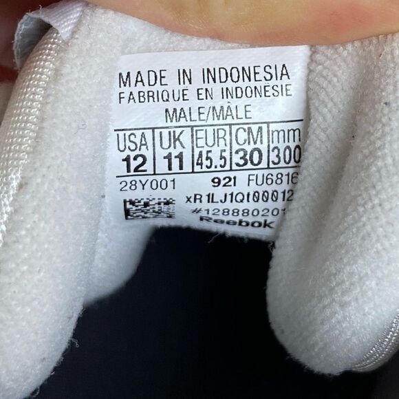 Reebok Classic White Sneakers Size 12 - Picture 9 of 10